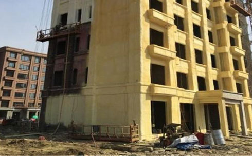 外墻聚氨酯噴涂機(圖3) 外墻聚氨酯噴涂機保溫現場發泡施工