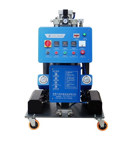 什么是聚氨酯補口機?(圖1) Q2600型聚氨酯補口機